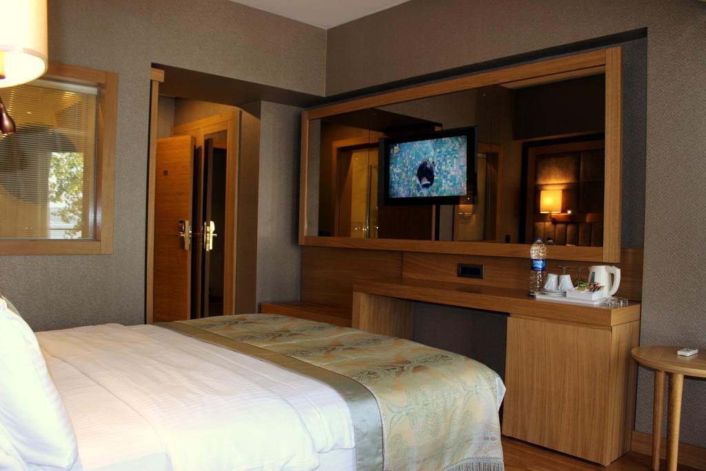 Lale Hotel サパンジャ エクステリア 写真